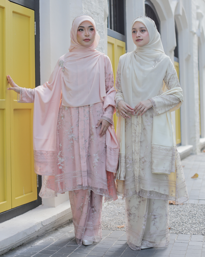 EMBUN KEBAYA