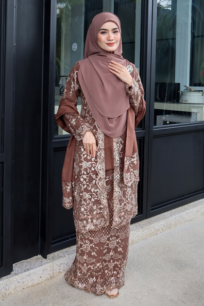 DANG ANUM KEBAYA - Cinamon DELIVERY 3 Working Days