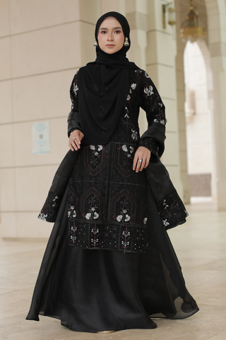 ESHAL PUNJABI - Crow